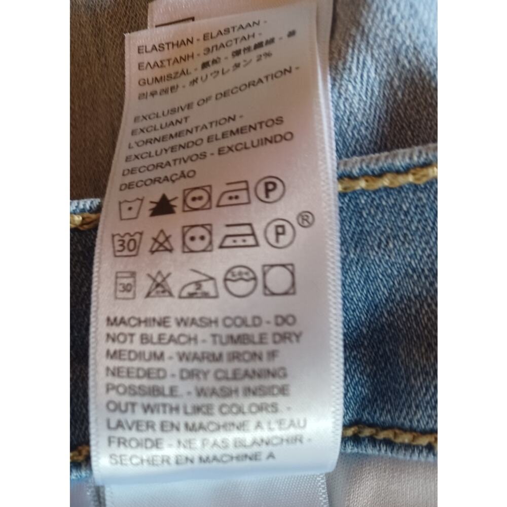 Levi's 311 Shaping Skinny Jeans Plus Size 24W Light Wash Tummy Slimming Stretch - Picture 9 of 9